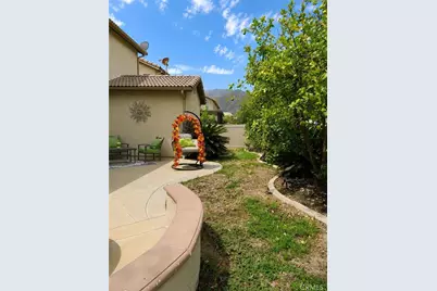 11082 Kalmia Court, Corona, CA 92883 - Photo 36