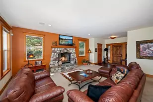 483 Emerald, Lake Arrowhead, CA 92352 - Photo 12