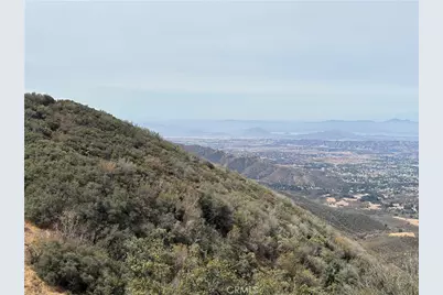 12100 Pisgah Peak, Yucaipa, CA 92399 - Photo 6