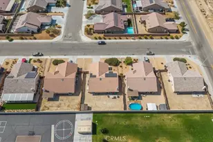 15928 Elkins, Victorville, CA 92395 - Photo 40