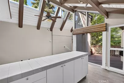 594 W Victoria Court, Lake Arrowhead, CA 92352 - Photo 6