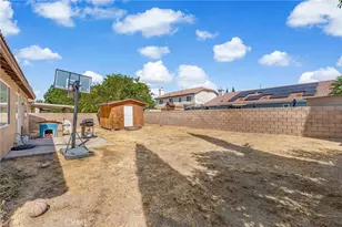 1609 Sutherland, Lancaster, CA 93534 - Photo 24