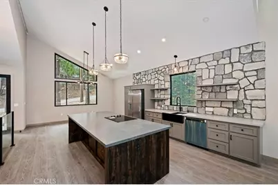 28986 Alder Terrace, Lake Arrowhead, CA 92321 - Photo 18