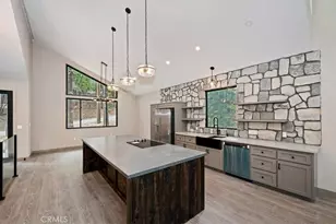 28986 Alder Terrace, Lake Arrowhead, CA 92321 - Photo 18