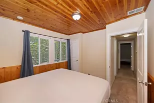 932 Cedar Dr, Crestline, CA 92325 - Photo 22