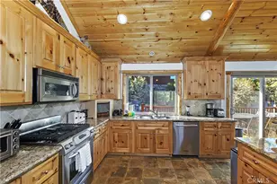 42311 Eagle Ridge Dr, Big Bear Lake, CA 92315 - Photo 12