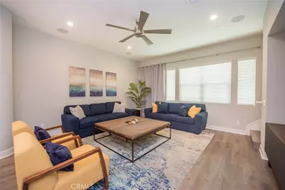 983 E Mason Lane #123, Anaheim, CA 92805 - Photo 2
