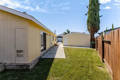 700 E Washington #185, Colton, CA 92324 - Photo 28