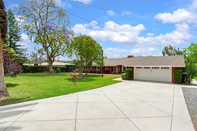 2886 McAllister, Riverside, CA 92503 - Photo 2