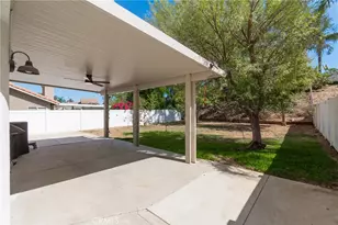 13109 Broken Bit, Corona, CA 92883 - Photo 36