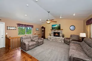31095 Old City Creek Rd, Running Springs, CA 92382 - Photo 16