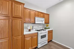 1555 Orange Ave, Redlands, CA 92373 - Photo 8