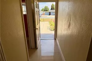 5580 Noble St, Riverside, CA 92503 - Photo 6
