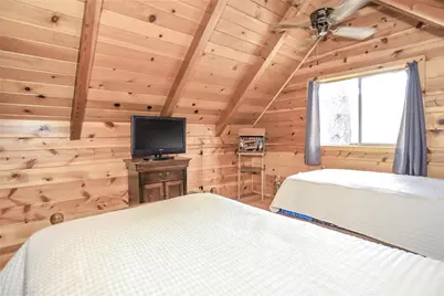 630 Pine, Sugarloaf, CA 92386 - Photo 20
