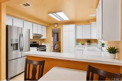 16270 Skywood Court, Moreno Valley, CA 92551 - Photo 6