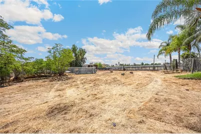 21607 Club, Perris, CA 92570 - Photo 34