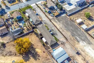 32390 Ave D, Yucaipa, CA 92399 - Photo 18