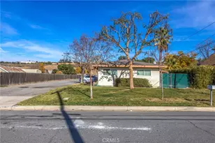 32390 Ave D, Yucaipa, CA 92399 - Photo 2