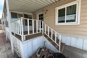 626 N Dearborn Street, Redlands, CA 92374 - Photo 2