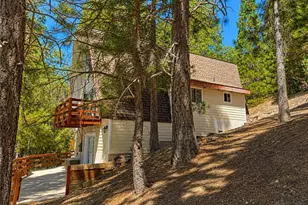 30975 Knob Hill Circle, Running Springs, CA 92382 - Photo 2