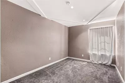 254 Hawthorne Street, Rialto, CA 92376 - Photo 8