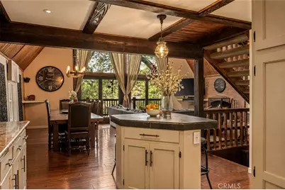 493 Pioneer, Lake Arrowhead, CA 92352 - Photo 8