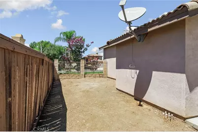 972 Creston, Beaumont, CA 92223 - Photo 26