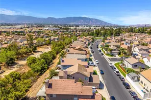 921 Blossomcreek Ln, Corona, CA 92878 - Photo 52