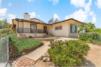 31550 Highview Drive, Redlands, CA 92373 - Photo 2