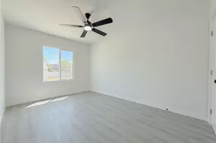 336 W Caldwell St, Compton, CA 90220 - Photo 12