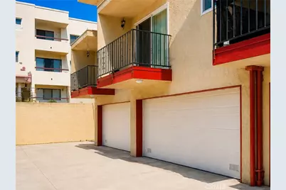 1910 Grismer #H, Burbank, CA 91504 - Photo 1
