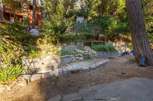 23969 Wildwood Ln, Crestline, CA 92325 - Photo 26