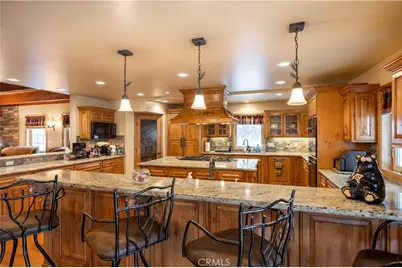 42028 Sky View, Big Bear Lake, CA 92315 - Photo 20
