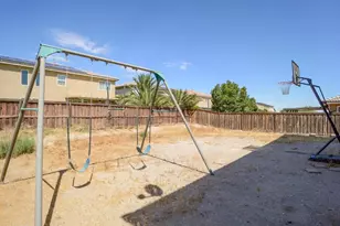 15246 Diamond Rd, Victorville, CA 92394 - Photo 26
