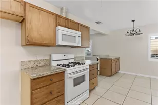 34792 Avenue E, Yucaipa, CA 92399 - Photo 12