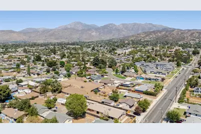 34792 Avenue E, Yucaipa, CA 92399 - Photo 36