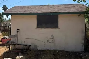 5746 36th St, Jurupa Valley, CA 92509 - Photo 4