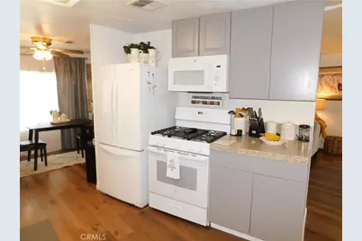 975 California Street #100, Calimesa, CA 92320 - Photo 18
