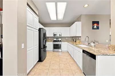 987 Chinotto, Corona, CA 92881 - Photo 6