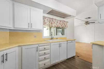 27601 Sun City #321, Menifee, CA 92586 - Photo 12