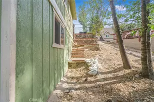 32892 Lone Pine, Running Springs, CA 92382 - Photo 14