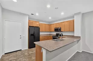 15723 Parkhouse, Fontana, CA 92336 - Photo 6