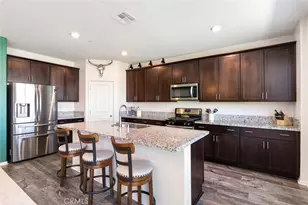 29517 Summerly Pl, Lake Elsinore, CA 92530 - Photo 10