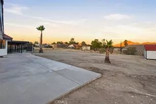 19055 Majela, Apple Valley, CA 92307 - Photo 58