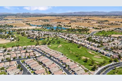 11166 Avonlea, Apple Valley, CA 92308 - Photo 34