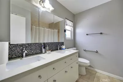 11200 Puente Way, Mira Loma, CA 91752 - Photo 10