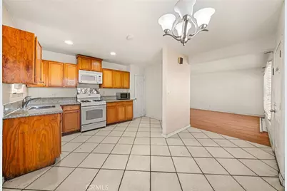 1575 S Tippecanoe, San Bernardino, CA 92408 - Photo 4