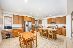37473 Starmist Way, Murrieta, CA 92563 - Photo 12