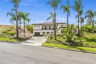 652 Fairway Dr, Redlands, CA 92373 - Photo 2