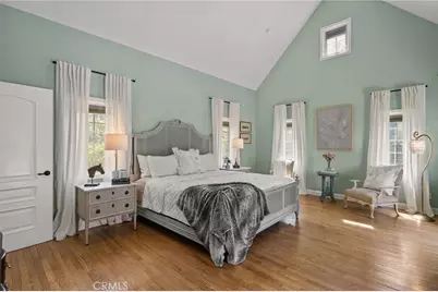 731 W Highland Avenue, Redlands, CA 92373 - Photo 22